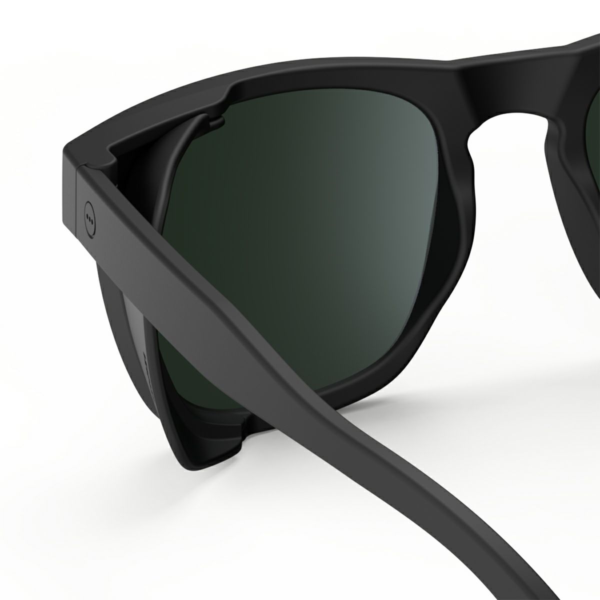 ZENITH POLARIZEDBlack