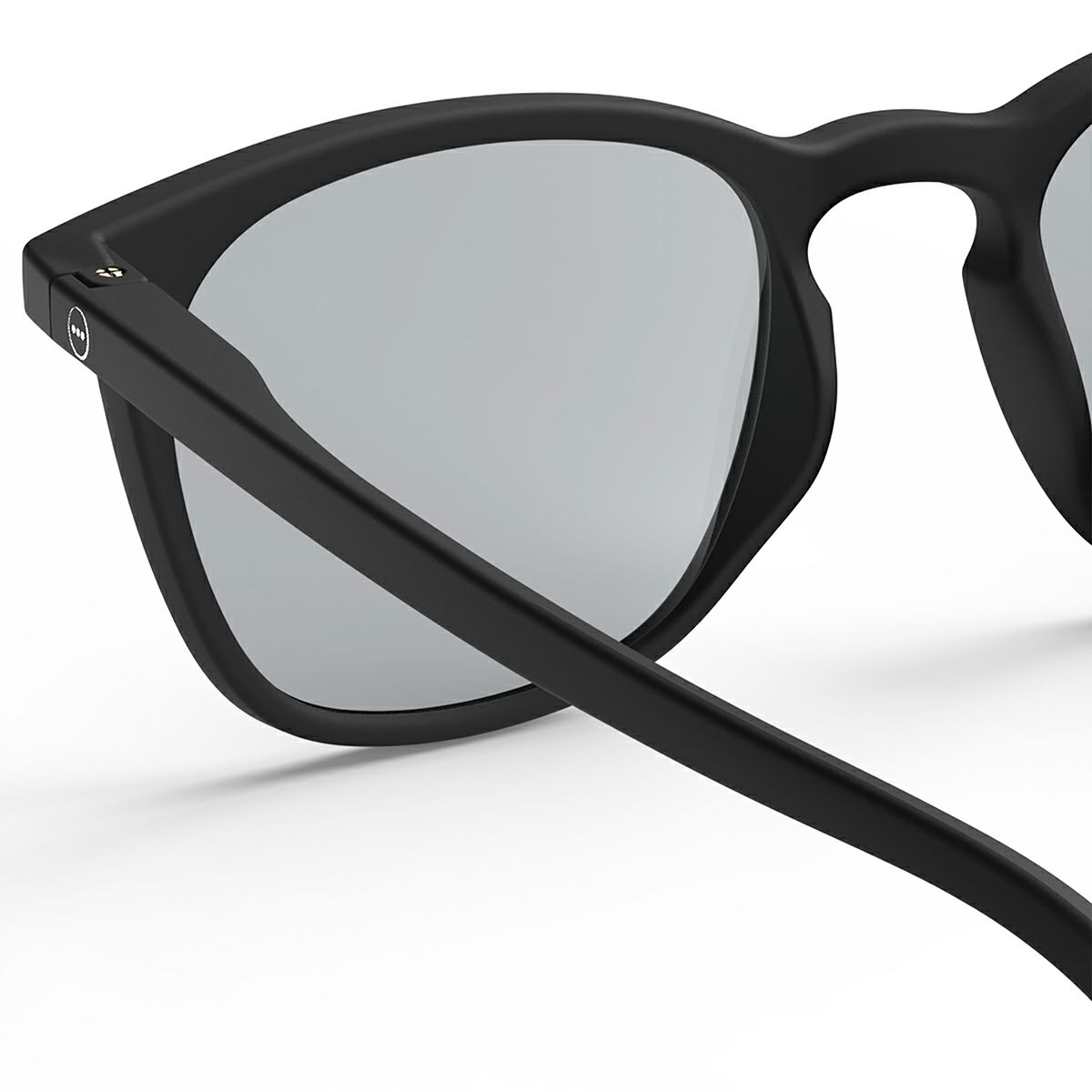 SUN LIGHTCOLOR #EBlack(Light gray lenses)