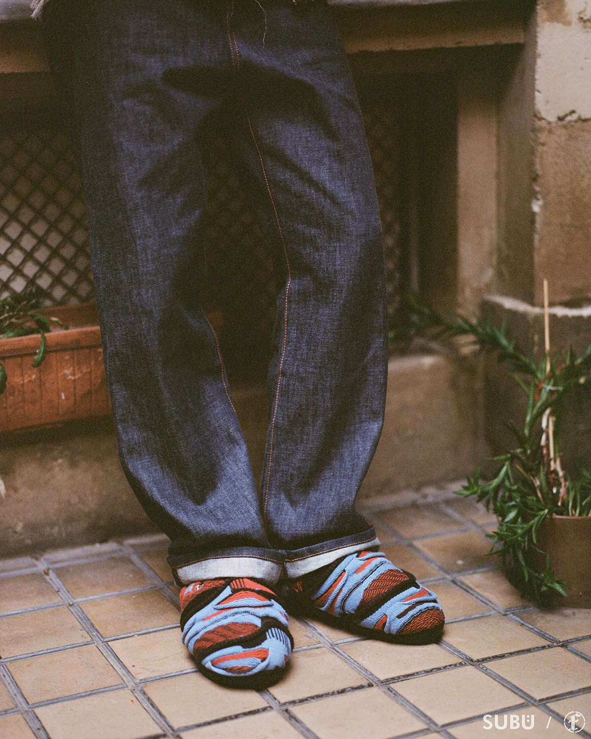 SUBU x FAF 3D Knit Sandals BLUE | iBe