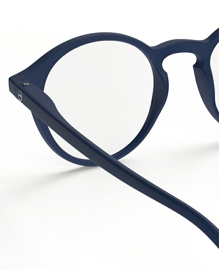 READING #DNavy Blue