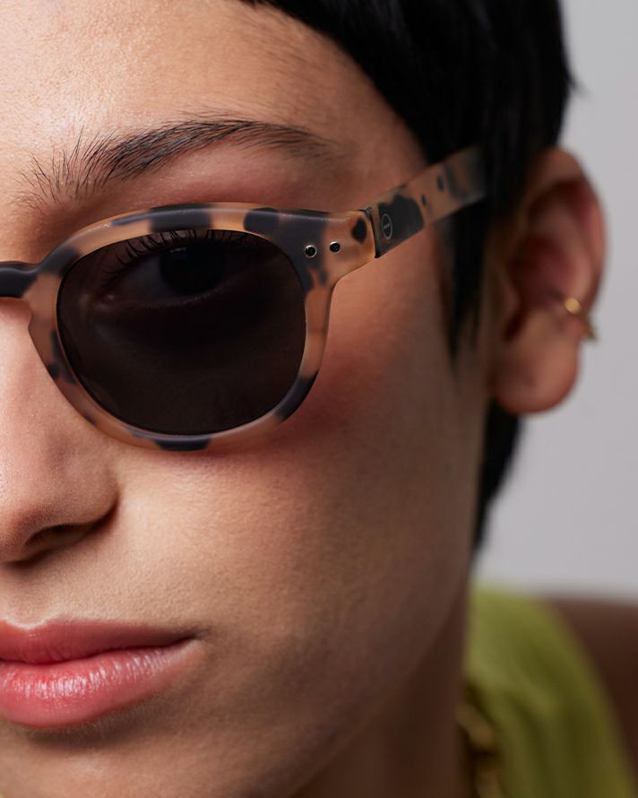 SUN #CLight Tortoise