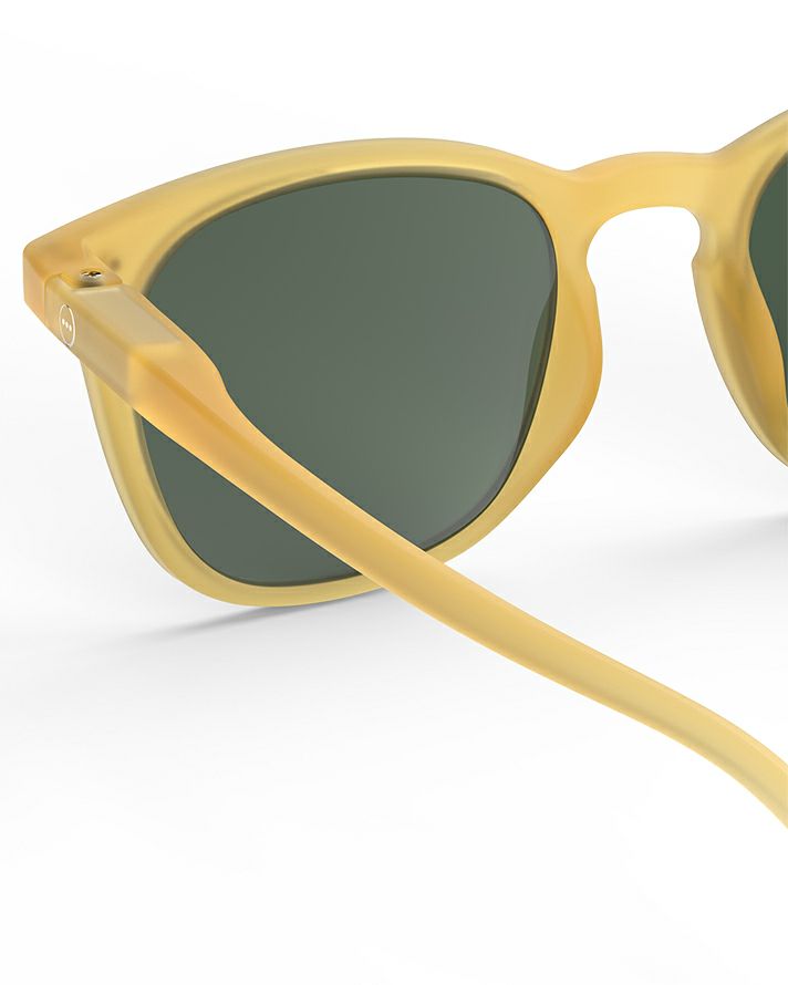 JUNIOR SUN＃eyellow honey(green lenses)