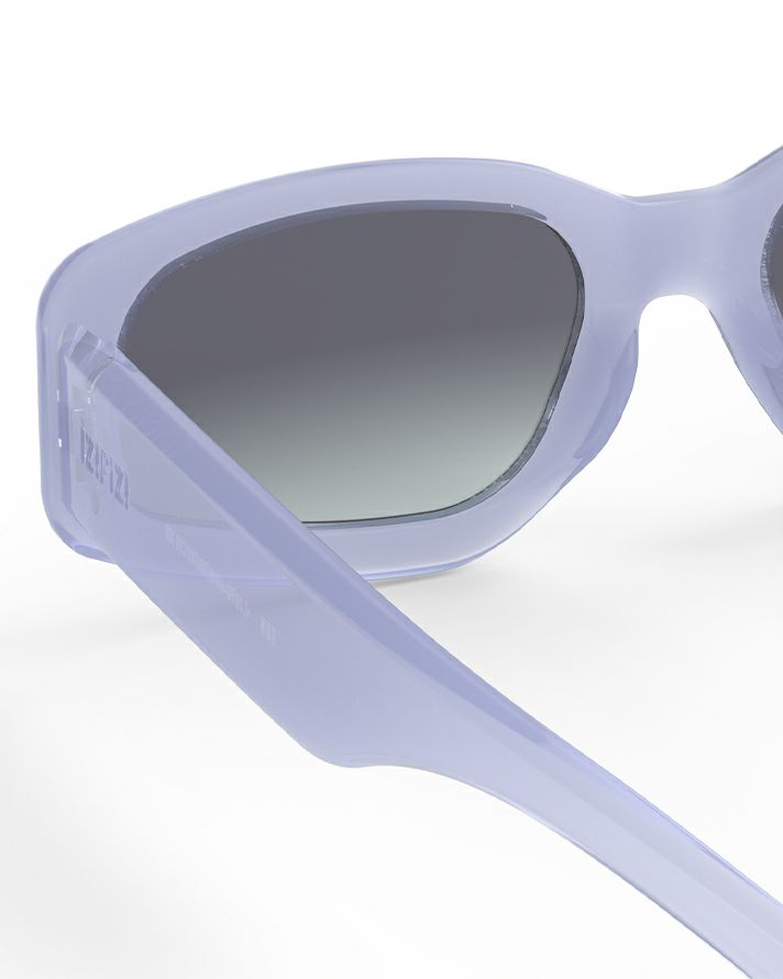 【オンライン限定商品】CRUSHSunglassesSKYLINE BLUE