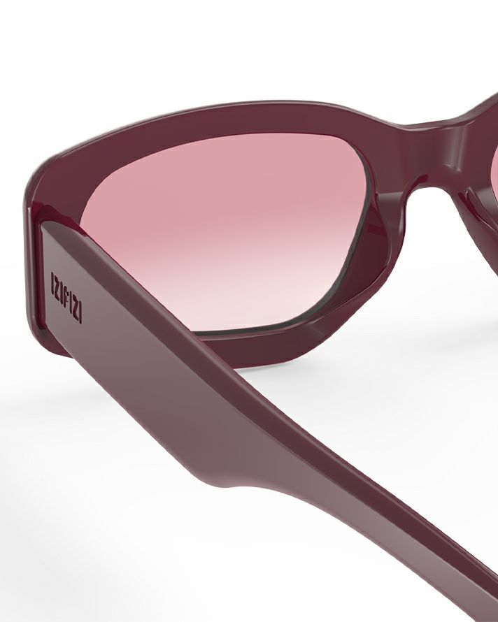 【オンライン限定商品】CRUSHVampire Kiss