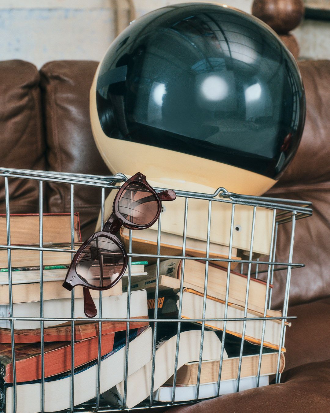 ChaptersSUN #COld Leather